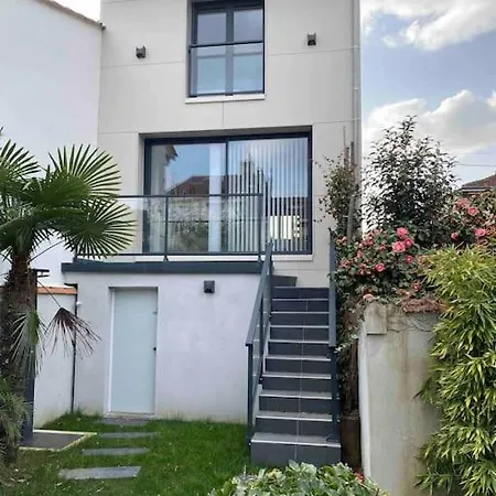 Holiday home Maison Avec Piscine